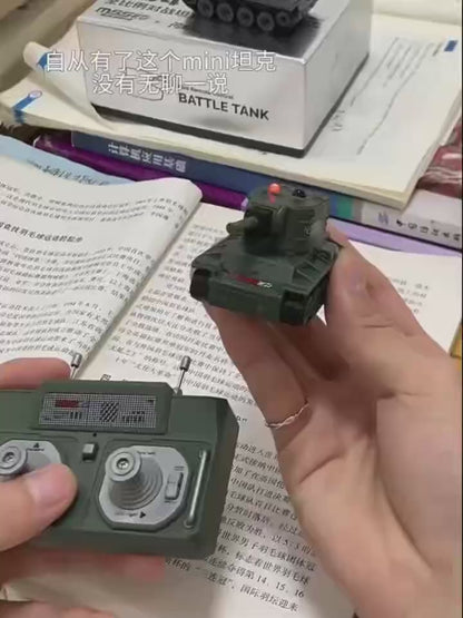 Desktop Mini Remote Control Battle Tanks 1:64 scale with Infrared red lights, Simulated Sounds, Fast and Swift Movements